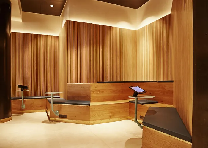 Danhostel & Хостел *