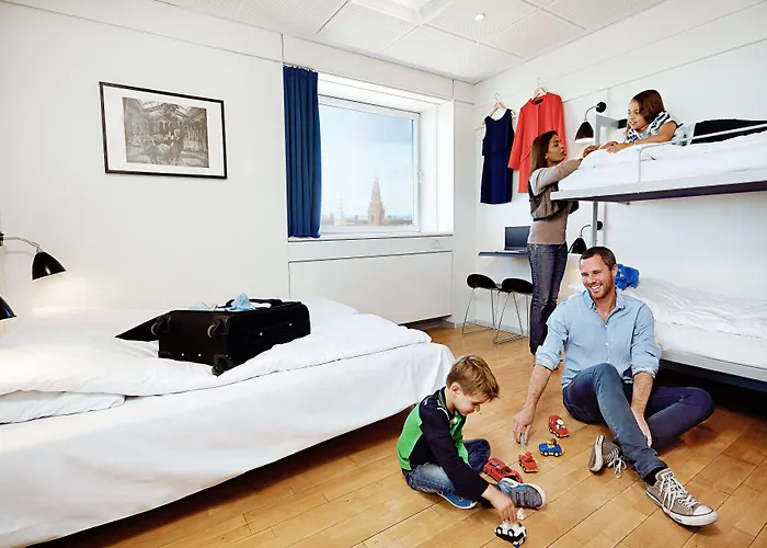 Danhostel & Хостел *