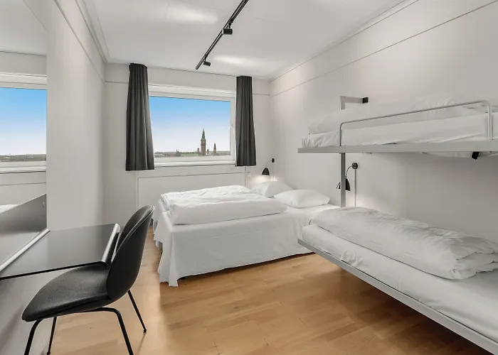 Danhostel & Хостел *