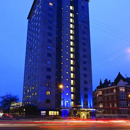 Danhostel & Hostel *