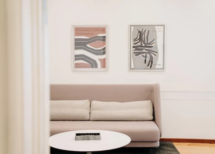 Hostel Danhostel & *