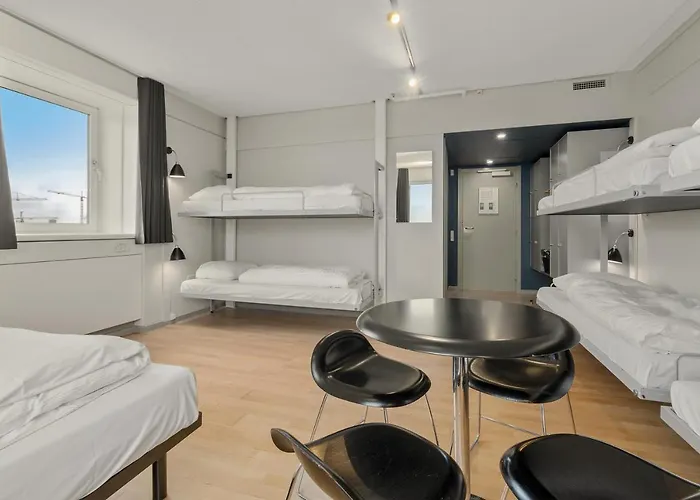 Vandrerhjem Danhostel & København